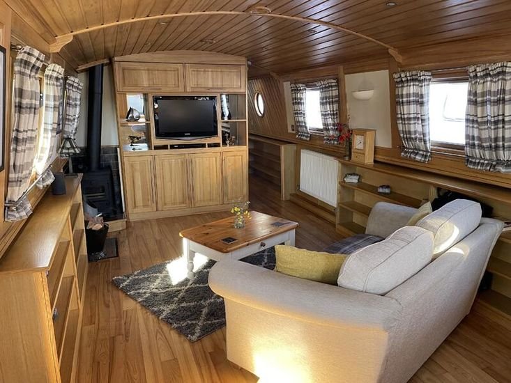 boat living room
