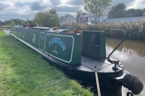 Read more about the article How Do I Prepare My Narrowboat for Sale in the West Midlands? A Seller’s Practical Checklist