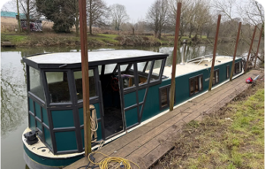 Read more about the article Who Can Help Me Advertise My Boat for Sale Online in the UK? A Practical Seller’s Guide