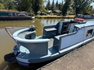 Read more about the article How to handle narrowboat viewings: a seller’s guide
